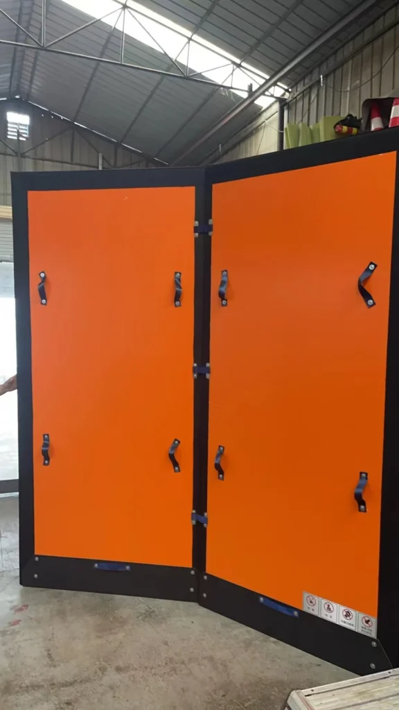 Insulated Bulkhead